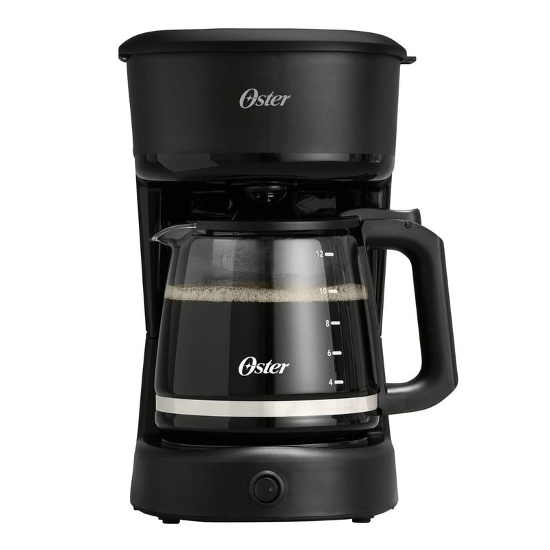 Cafetera Oster 12 tazas con filtro reutilizable BVSTDCS121B Negra